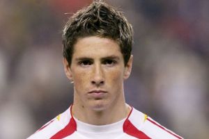 تشلسي يعلن انتقال توريس نهائيا إلى ميلان