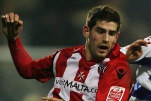 رئيس وزراء مالطا يحث ناديا على عدم ضم لاعب مدان في قضية اغتصاب