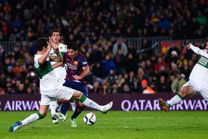 برشلونة يخطو خطوة كبيرة نحو التأهل في كأس إسبانيا بخماسية في التشي