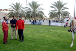 ناصر بن حمد: مشاركة فرسان الفريق الملكي في سباق الغد بدبي فرصة للتعرف على استعدادات الفرسان
