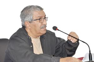 الروائي أمين صالح: التنقيب عن الوجود بمعول الكتابة