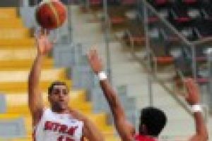 شاهد صورا لمباراة مدينة عيسى وسترة