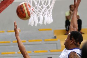 الأهلي يفوز على سماهيج في دوري زين البحرين لكرة السلة 