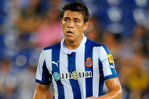 المكسيكي هيكتور مورينو لاعب اسبانيول يتعرض لتمزق بأوتار الركبة