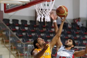 الأهلي يفوز على مدينة عيسى في دوري زين البحرين لكرة السلة