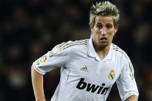 كوينتراو ينضم إلى قائمة إصابات لاعبي ريال مدريد