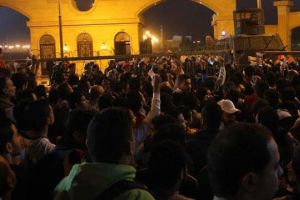 مصر: التدافع سبب الوفاة في حادث استاد الدفاع الجوي