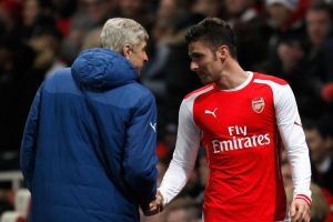 فينجر يشيد بمهاجمه جيرو بعد التحول الكبير مع أرسنال