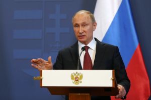 بوتين يدعو كييف إلى عدم منع جنودها من تسليم سلاحهم