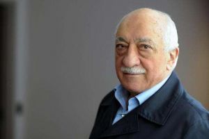 تركيا: مذكرة توقيف بحق المعارض غولن