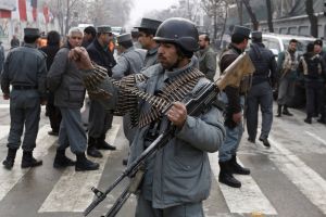 هجوم انتحاري يستهدف أكبر مبعوث لحلف شمال الأطلسي في أفغانستان