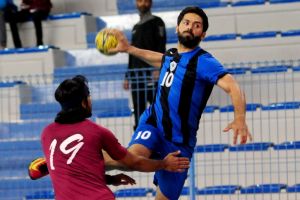 شاهد الصور... توبلي يهزم الشباب وينعش آماله في بلوغ مربع دوري كبار اليد