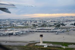 البرلمان التونسي يعدل قانوناً لإعفاء مواطني المغرب العربي من رسوم المغادرة للبلاد