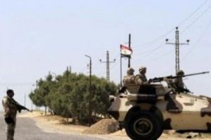 مصدر أمني مصري: إصابة جندي في هجوم مسلح برفح