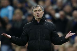 مورينيو: 'تيري باق مع تشلسي الموسم المقبل'