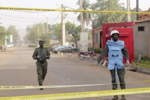 إطلاق صواريخ وقذائف على بلدة كيدال شمال مالي واستهداف قاعدة للأمم المتحدة