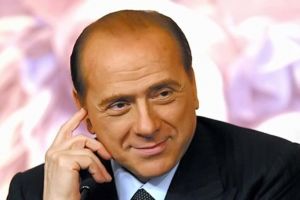 صحيفة إيطالية: بيرلسكوني يبيع 30% من أسهم ميلان