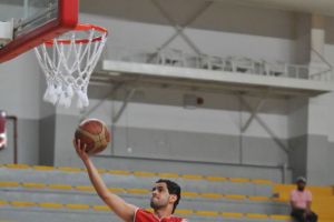 شاهد الصور... بداية قوية لسترة في الخماسي الفضي لـ'دوري السلة' بفوزه على مدينة عيسى