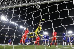 تياغو سيلفا يقود سان جيرمان لدور الـ8 وتشيلسي يودع