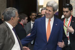 مصر تتوقع إبرام مشروعات بقيمة 15-20 مليار دولار في مؤتمر شرم الشيخ