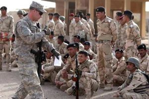 البنتاغون يعلن إصابة جندي أميركي في قاعدة بالعراق