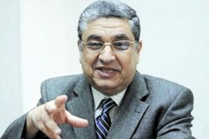 وزير الكهرباء المصري: لدينا خطة استراتيجية حتى 2022 و«البترول» ستوفر احتياجات تشغيل المحطات الجديدة