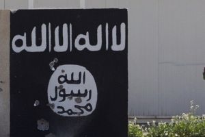 الأجنبي الذي ساعد البريطانيات على الانضمام 'لداعش' كان ينقل مالا للتنظيم