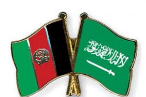العاهل السعودي والرئيس الأفغاني يبحثان الأوضاع الإسلامية والدولية
