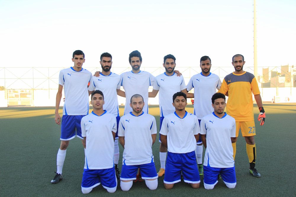 فريق سار يملك آمال التأهل لربع النهائي بيده