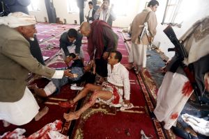 'داعش' يتبنى تفجيرات مسجدين للحوثين في صنعاء