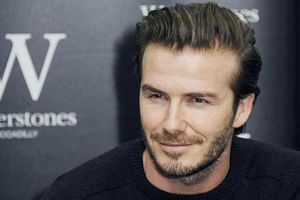 ديفيد بيكهام: ابني الأكبر يستعير ملابسي على الرغم من أنه لا يعتقد إنني عصري