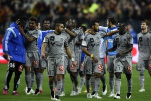 مرسيليا يشعل الصراع على لقب الدوري الفرنسي بانتصار ساحق