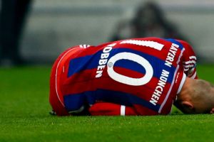 بروميس بديلا لروبن المصاب في تشكيلة هولندا