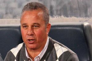 غريب يزور معسكر منتخب مصر ويشيد بالمدرب كوبر