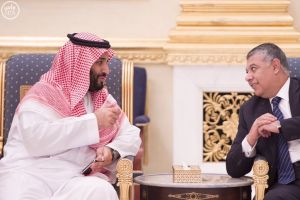 وزير الدفاع السعودي يجتمع مع رئيس جهاز المخابرات المصري