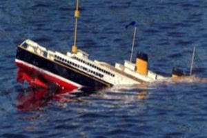 مقتل 54 بحارا على الاقل في غرق سفينة صيد في اقصى الشرق الروسي