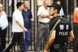 الشرطة الصينية تعتقل 22 شخص بعد احتجاج عند محطة للقطارات
