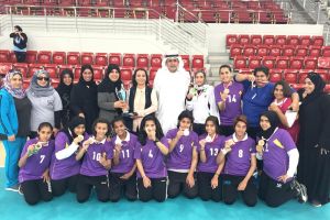 مدينة عيسى الثانوية للبنات بطلة كرة القدم للصالات