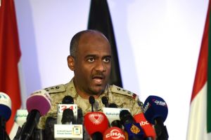 العسيري: قيادة قوات التحالف تعي حجم المسؤولية تجاه الشعب اليمني