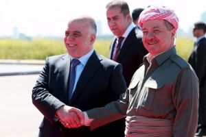 العبادي والبارزاني يزوران مخيم 'بحركة' للنازحين في اربيل