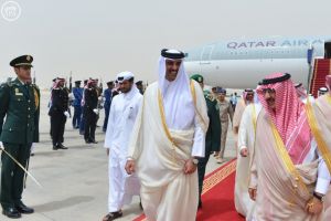 أمير دولة قطر يصل الرياض