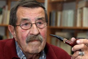 وفاة الأديب الألماني الشهير جونتر جراس عن 87 عاماً