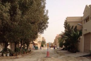 الخاجة يتساءل: إلى متى تهمل 'الاشغال' البنية التحتية في خليج توبلي؟