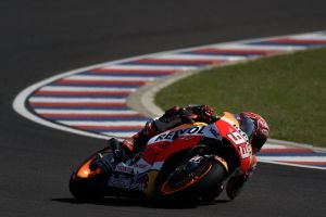 ماركيز أول المنطلقين وبفارق كبير في سباق المكسيك للدراجات النارية