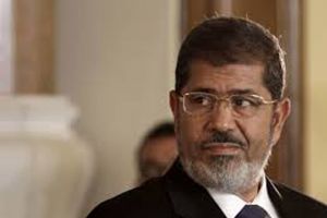 'هيومن رايتس ووتش': محاكمة مرسي حافلة بالأخطاء