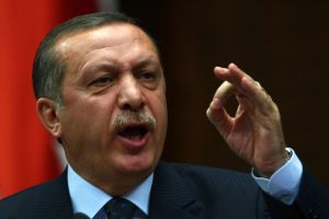 إردوغان يدعو إلى حوار سياسي شامل وتأسيس مناخ للاستقرار باليمن