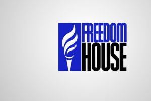 'فريدوم هاوس': حرية الصحافة في أدنى مستوى منذ 10 سنوات
