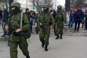 مقتل أربعة اشخاص بينهم مدنيان في شرق أوكرانيا