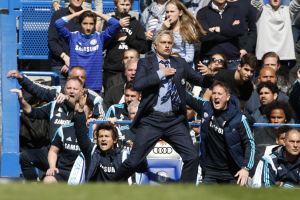 مورينهو يوافق على تمديد ارتباطه بتشلسي