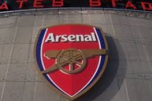 أرسنال يعتزم عرض 25 مليون إسترليني للتعاقد مع شنايدرلين